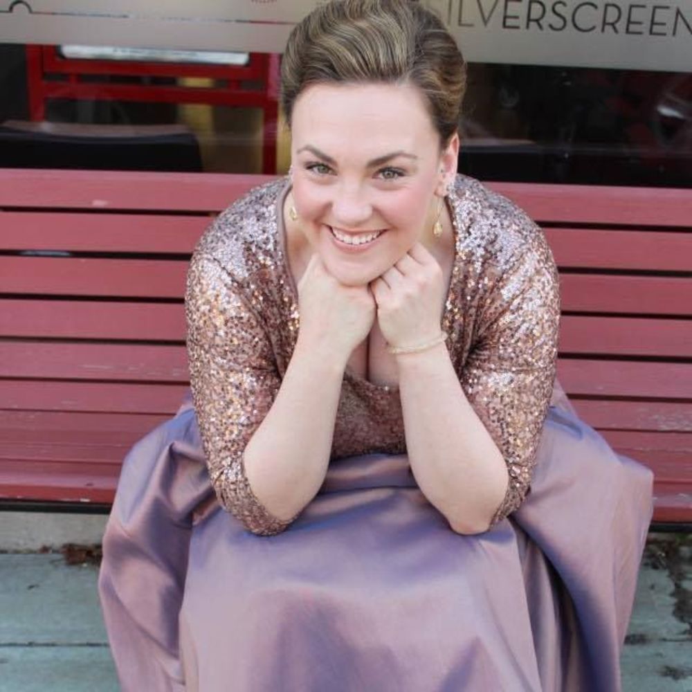 Meet your Posher, Courtney